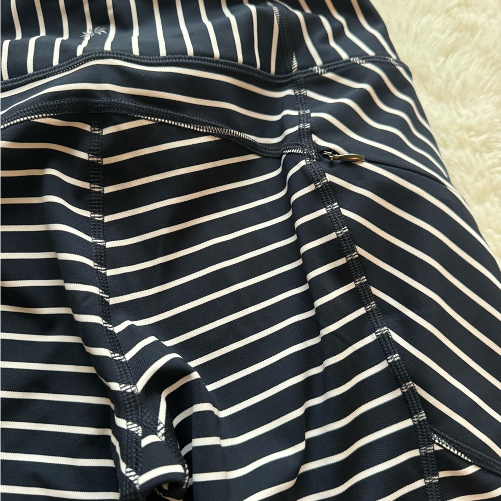 Athleta crop leggings - Picture 8 of 11